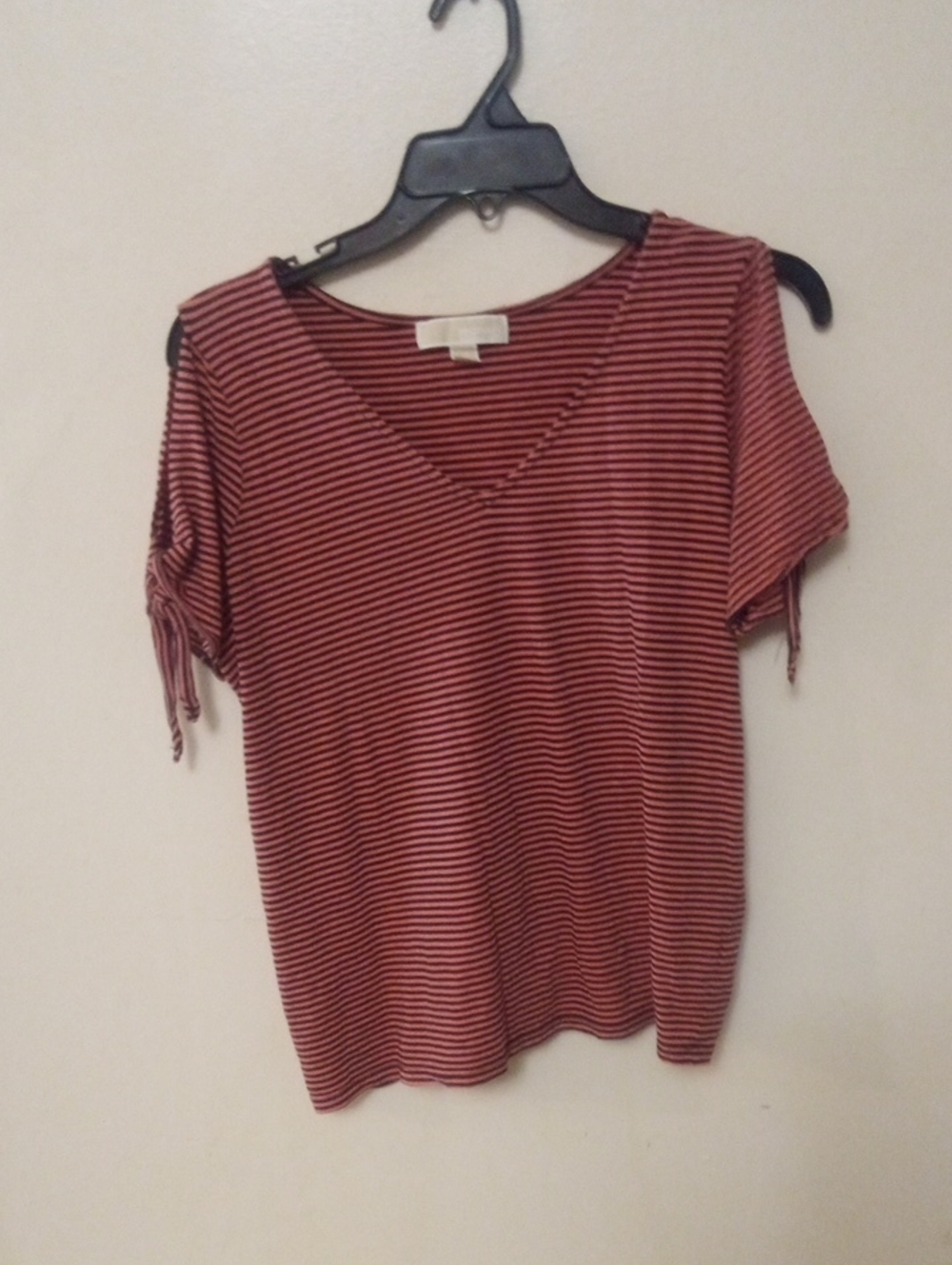 Michael Kors Rust and Black Striped V-Neck Short Sleeve Top